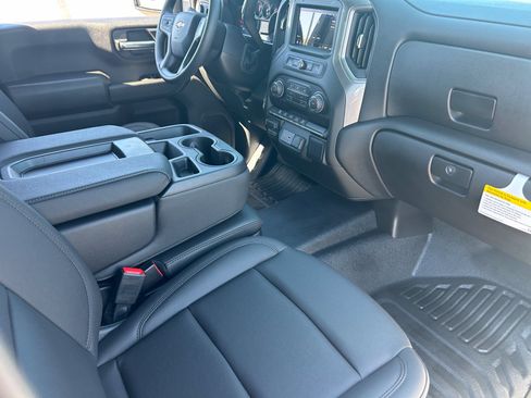 Certified 2026 Chevrolet Silverado 2500 W/T w/ WT Convenience Package AWD/4WD image 12