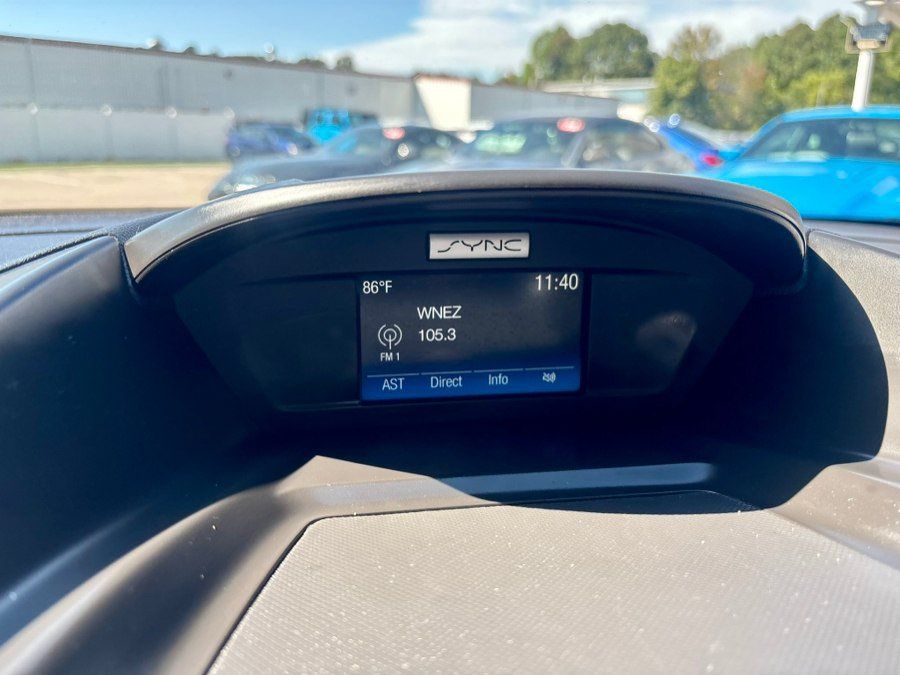 Used 2017 Ford C-MAX SE FWD image 21