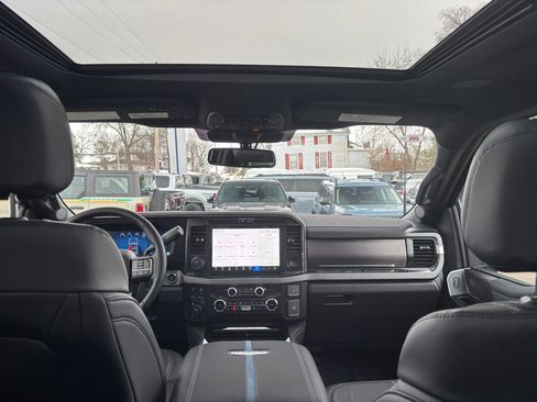 New 2026 Ford F250 Platinum image 30