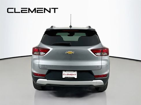 Used 2025 Chevrolet TrailBlazer LT AWD/4WD image 8