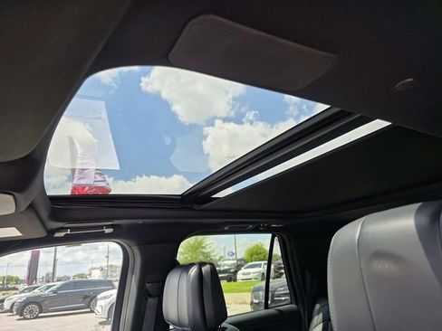 Certified 2025 Lincoln Navigator L Reserve w/ Jet Appearance Package image 10