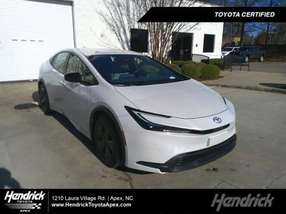 Used 2023 Toyota Prius LE