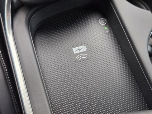 Certified 2025 Acura TLX w/ Technology Package image 28