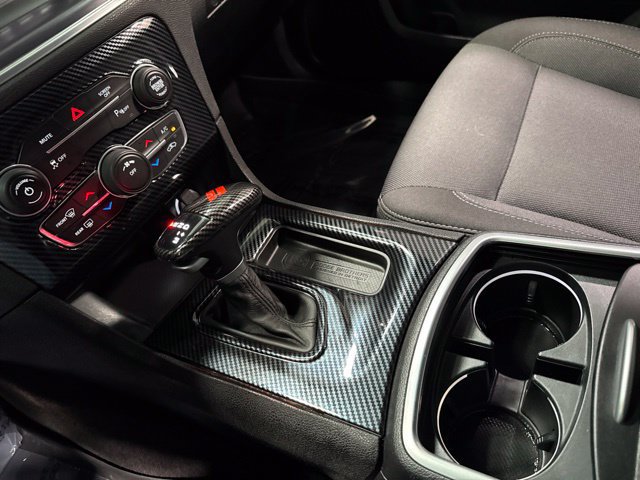 Used 2018 Dodge Charger SXT RWD image 17