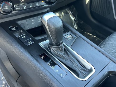 New 2026 Nissan Kicks SV image 28