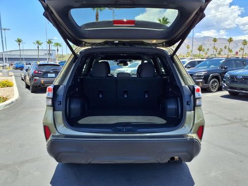 Used 2026 Subaru Forester Premium AWD/4WD image 15