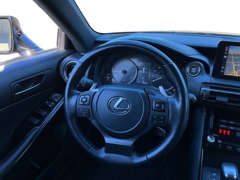 Used 2021 Lexus IS 300 w/ Comfort Package image 11