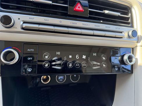 Certified 2026 Genesis G70 2.5T Prestige image 24