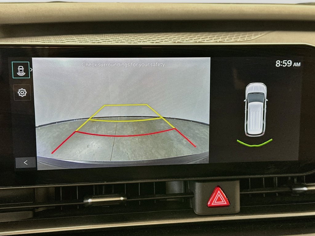 Used 2025 Kia Carnival FWD image 20