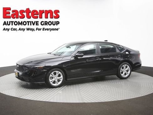 Used 2025 Honda Accord LX image 56