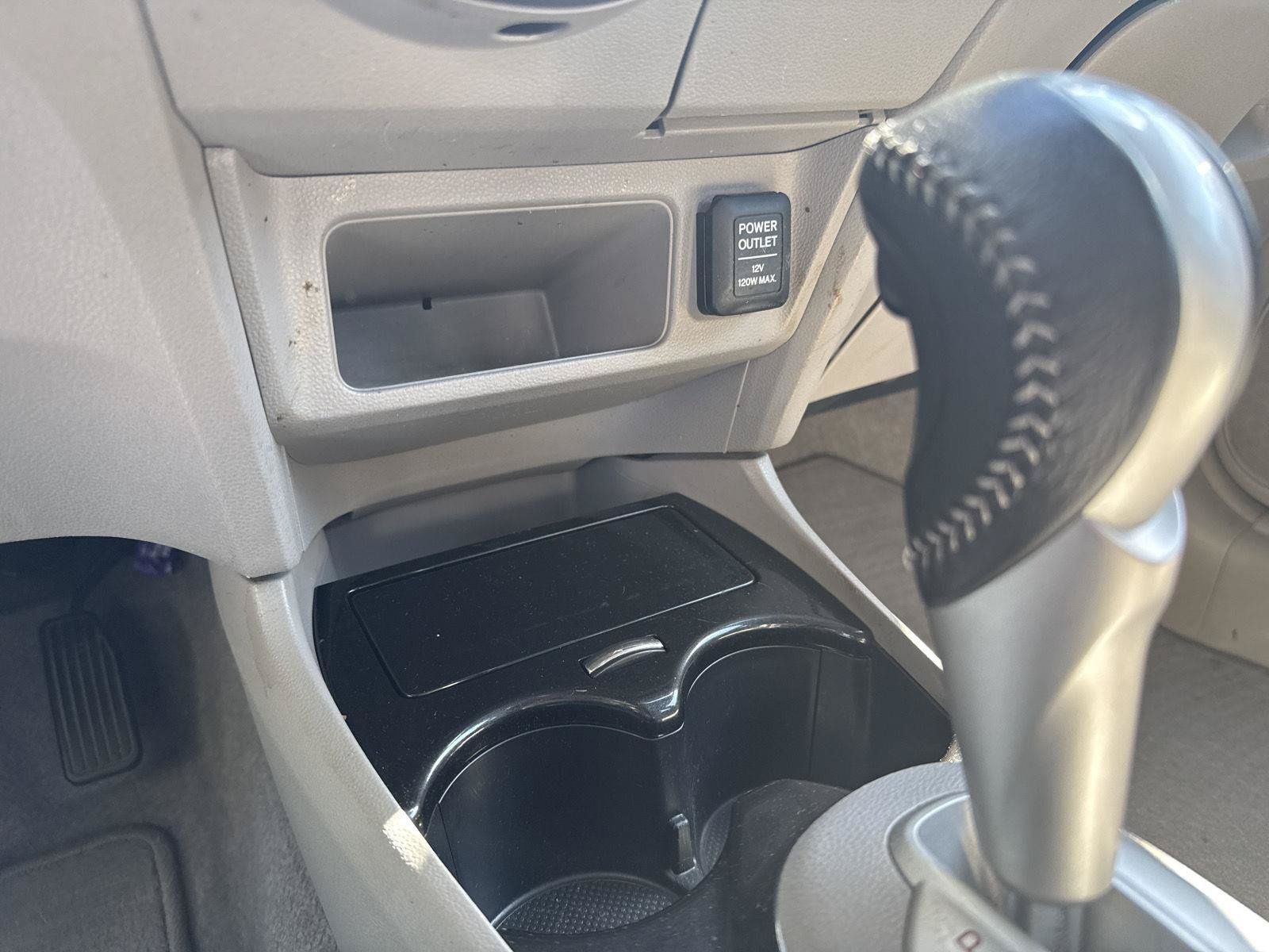 Used 2014 Honda Insight EX image 25