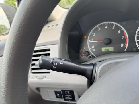 Used 2009 Toyota Corolla LE FWD image 17