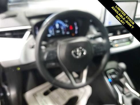 Used 2025 Toyota Corolla FX w/ Convenience Package FWD image 8