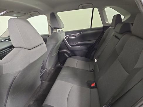 Used 2024 Toyota RAV4 XLE FWD image 15