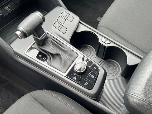 Certified 2025 Kia Sportage LX AWD/4WD image 23