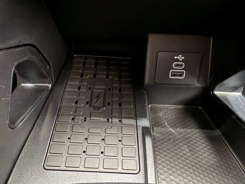 New 2025 Ford Ranger XLT w/ Chrome Accent Package image 30