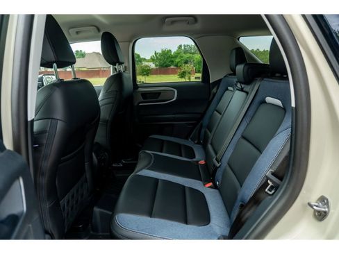 Used 2025 Ford Bronco Sport Outer Banks AWD/4WD image 14