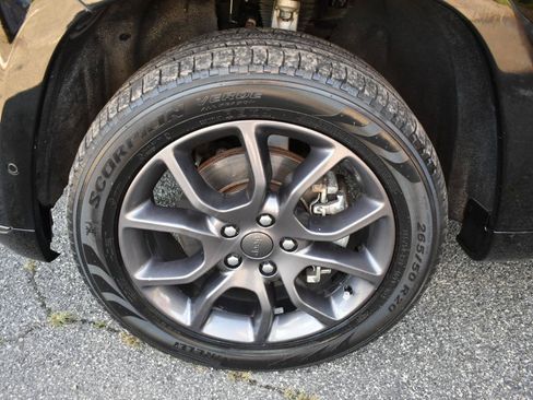 Used 2021 Jeep Grand Cherokee High Altitude AWD/4WD image 32