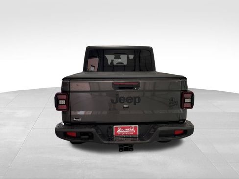 New 2025 Jeep Gladiator Willys image 5