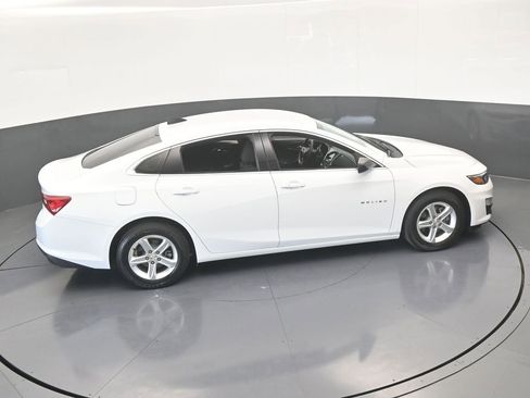 Used 2022 Chevrolet Malibu LS image 45