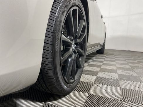 Used 2025 MAZDA MAZDA3 2.5 S Premium Package image 33