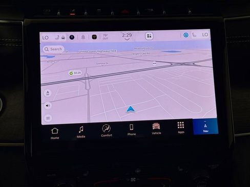 New 2025 Jeep Grand Cherokee L Limited w/ Black Appearance Package image 13