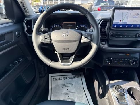 Used 2024 Ford Bronco Sport Outer Banks w/ Tech Package image 13