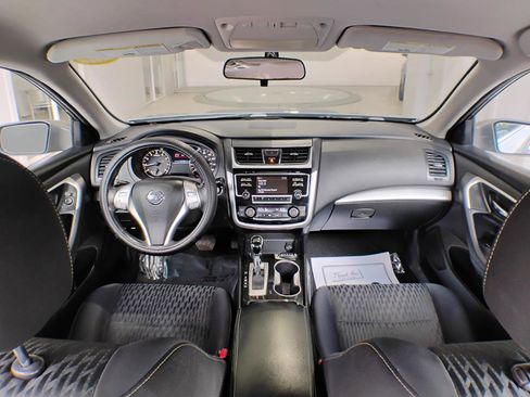 Used 2018 Nissan Altima 2.5 SV image 57