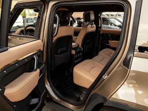 New 2026 Land Rover Defender 110 S AWD/4WD image 26