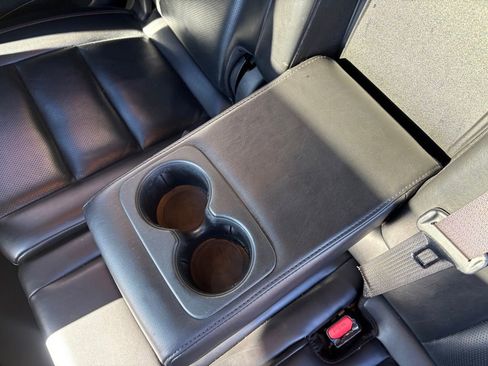 Used 2024 Dodge Durango GT image 40