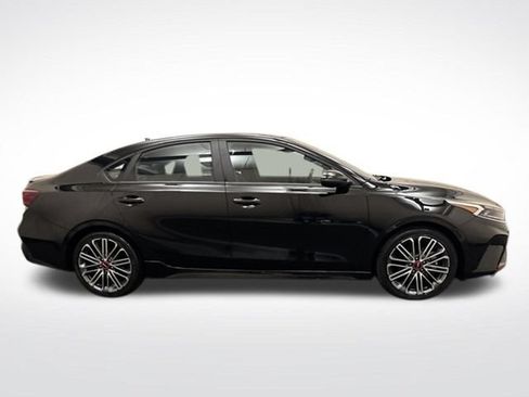 Used 2023 Kia Forte GT FWD image 4