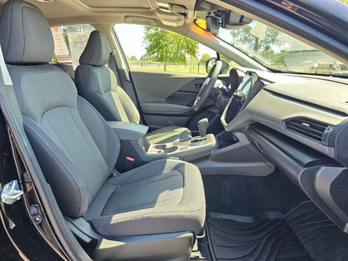 Used 2024 Subaru Crosstrek 2.0i Premium AWD/4WD image 10