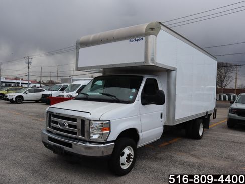 Used 2015 Ford E-450 and Econoline 450 Super Duty w/ Power Windows & Locks Group image 5
