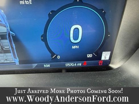 Used 2024 Ford F150 Lariat w/ Bed Utility Package AWD/4WD image 10