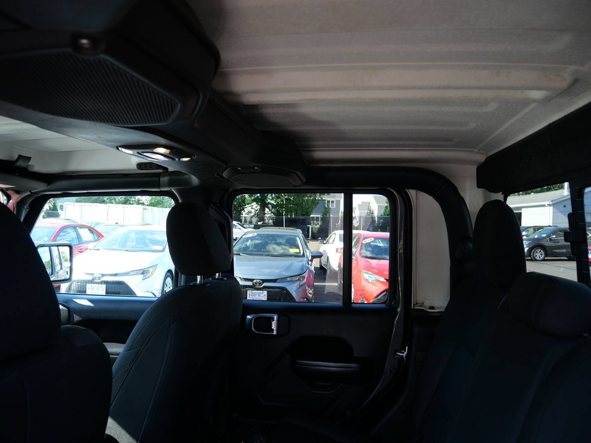 Used 2020 Jeep Gladiator Sport w/ Quick Order Package 24S AWD/4WD image 22