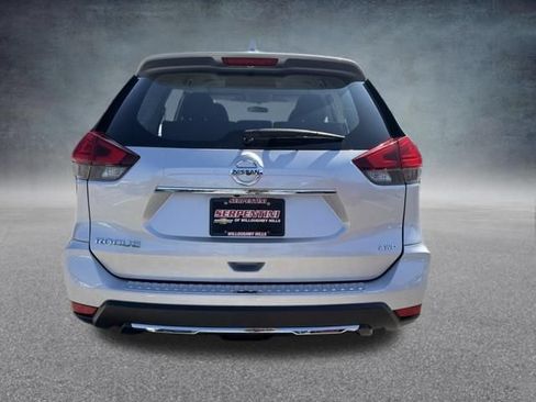 Used 2017 Nissan Rogue S AWD/4WD image 9