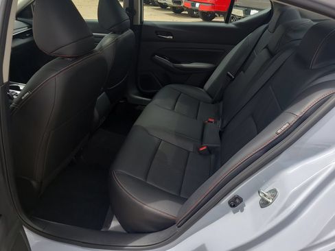 Certified 2023 Nissan Altima 2.5 SR w/ SR Premium Package AWD/4WD image 8