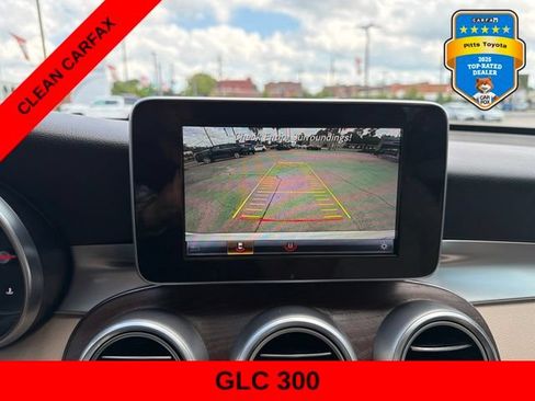 Used 2019 Mercedes-Benz GLC 300 image 19