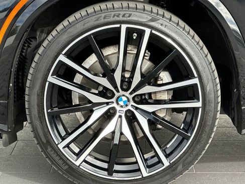 Used 2019 BMW X5 xDrive40i w/ M Sport Package AWD/4WD image 33