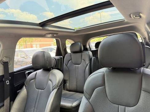 Certified 2023 Kia Sorento SX FWD image 27