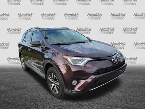 Used 2016 Toyota RAV4 XLE FWD image 2