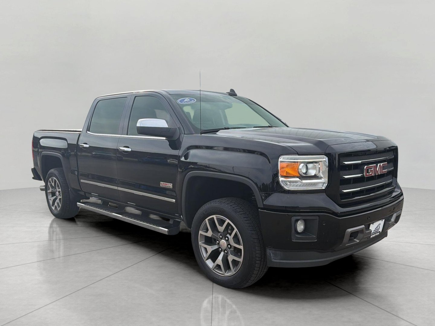 Used 2015 GMC Sierra 1500 SLT AWD/4WD image 1