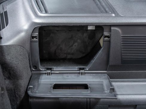 Used 2008 Porsche 911 Turbo image 71