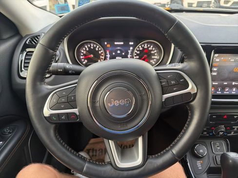Certified 2018 Jeep Compass Limited w/ Navigation Group image 12
