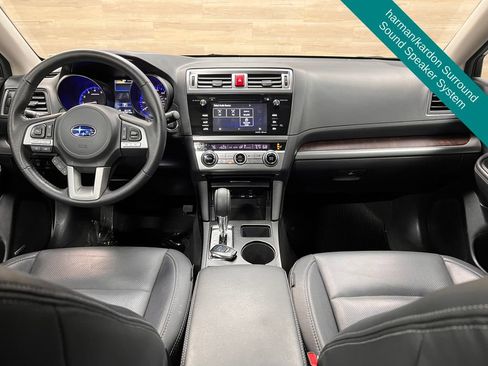 Used 2017 Subaru Outback 2.5i Limited image 2