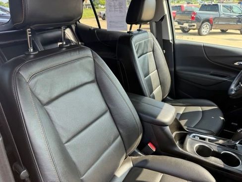 Used 2020 Chevrolet Equinox Premier AWD/4WD image 29
