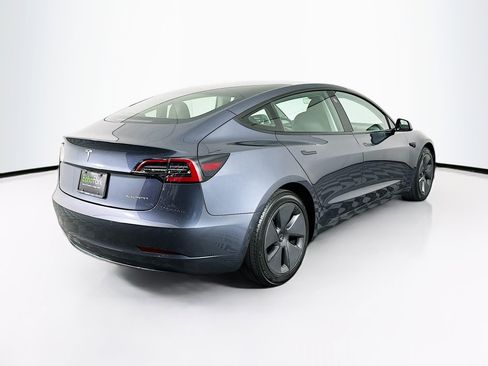 Used 2022 Tesla Model 3 Long Range AWD/4WD image 9