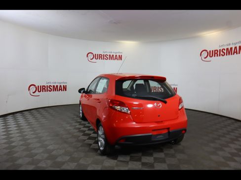 Used 2012 MAZDA MAZDA2 Touring image 10