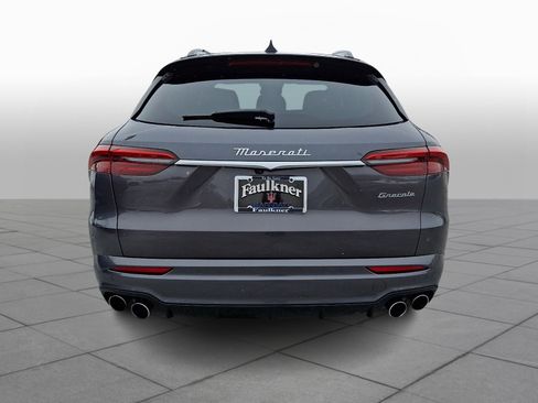 New 2025 Maserati Grecale GT image 5