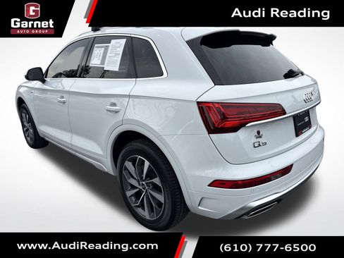 Used 2023 Audi Q5 2.0T Premium w/ Convenience Package AWD/4WD image 3